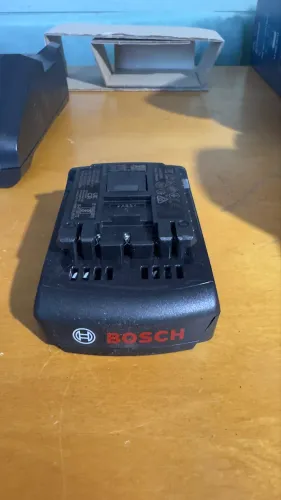 Bateria De Íons De Lítio Gba 18v 2ah Bosch (NOVA)