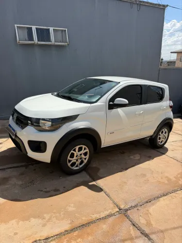 Fiat Mobi Like 1.0 Fire Flex 5P. 2021