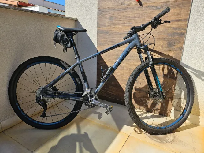 VENDO BICICLETA SEMINOVA