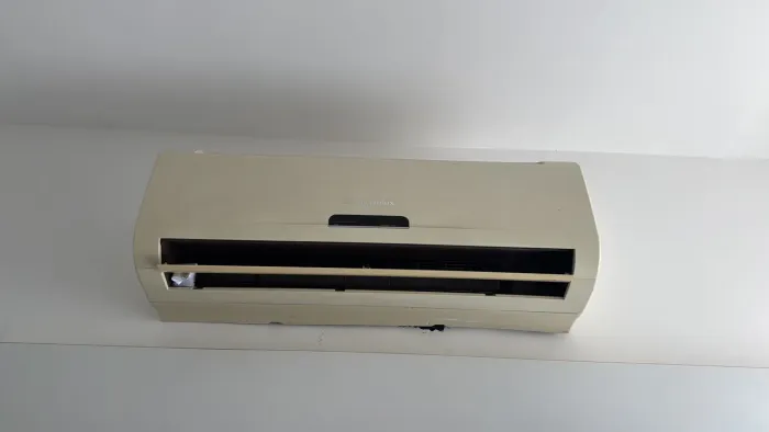 Vendo ar condicionado eletrolux