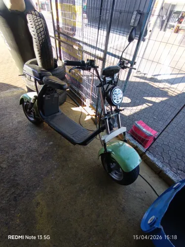 Scooter elétrica
