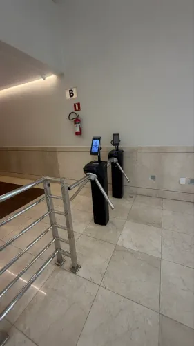 SALA PARA LOCAÇÃO - JARDIM GOIÁS