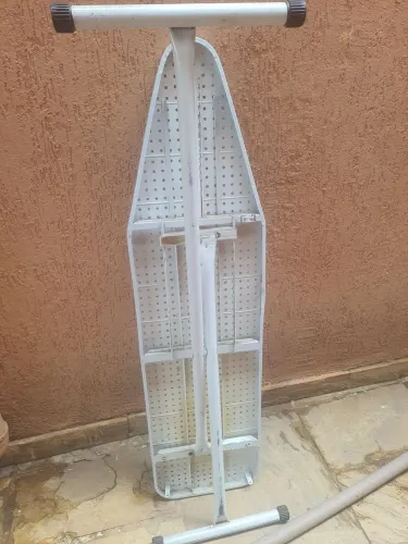 Mesa de passar roupas