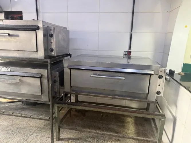 FORNO DE PIZZA (vendendo os 3, 5k cada um)