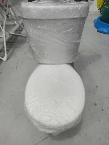 Vaso sanitário infantil com descarga acoplada (7 disponíveis)