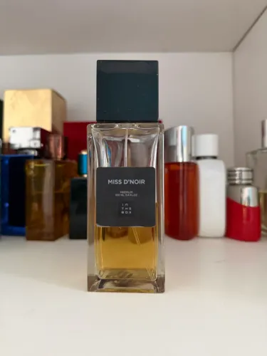 Perfume In the Box - Miss D?noir