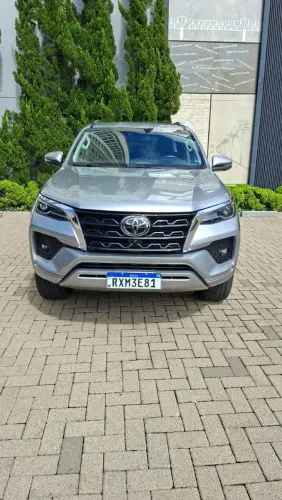 Toyota Hilux SW4 SRX 4X4 2.8 TDI 16V Dies. Aut. 2022
