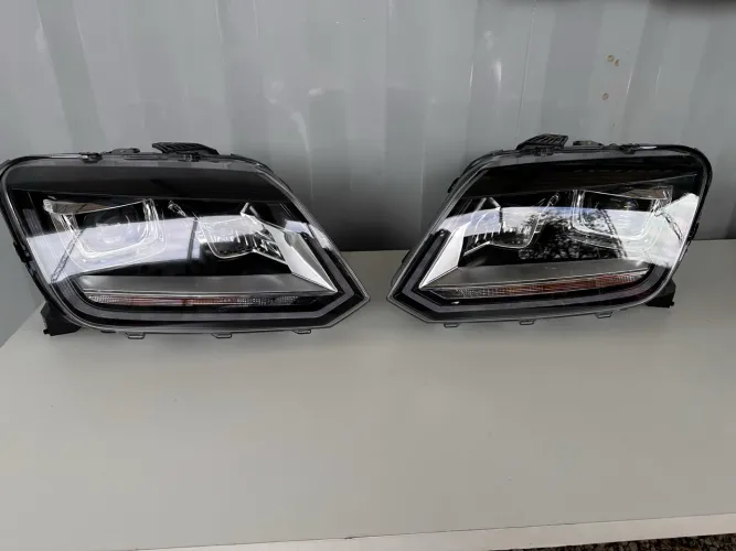 Farol Amarok v6 full LED par