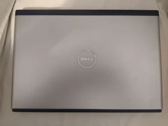 Notebook Dell Vostro 3300 - Core i5 / 8GB RAM / SSD 120GB (Super Rápido)