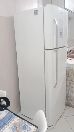 Geladeira Electrolux com defeito