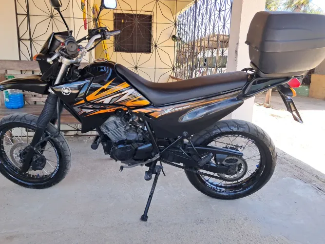 Vendo moto xtz 125 XE