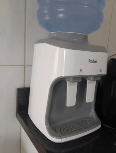 Bebedouro marca Philco 