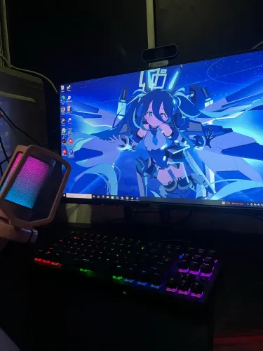 MONITOR 180 HZ 24 POLEGADAS NOVO