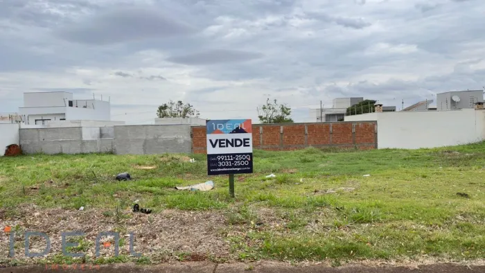 Terreno a venda no bairro Jardim Espanha - Maringá/PR