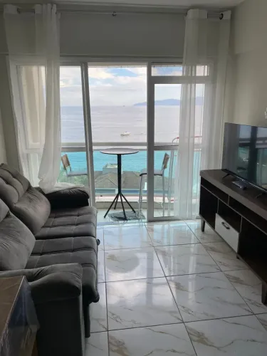 Apartamento Alto Padrão Frente ao Mar | Locação por Temporada | 50 m²
