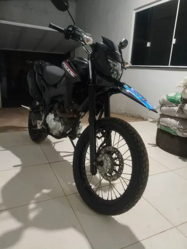 Bros 160 2025 novíssima
