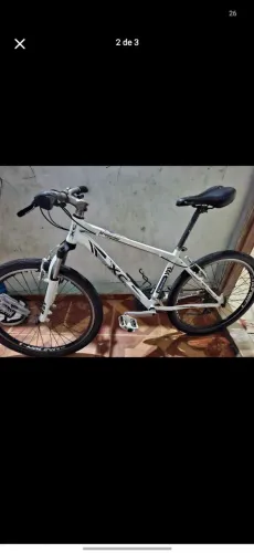 Bicicleta high one xc