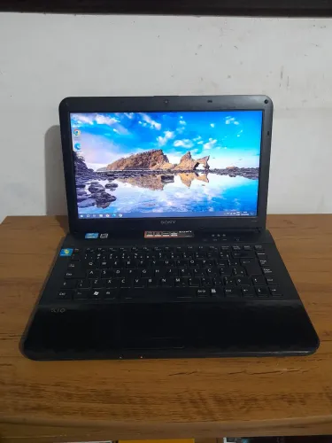 Notebook Sony Vaio / Intel Core i3/ 6GB RAM / 750GB HD/ Pacote Office