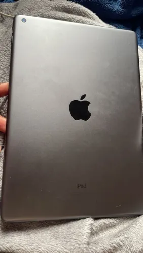 iPad 9 64gb semi novo