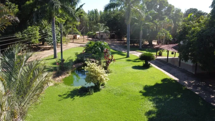 Fazenda de Luxo à Venda em Área Rural de Luziânia-GO: 3 Quartos, 1 Suíte, 3 Salas, 3 Banhe