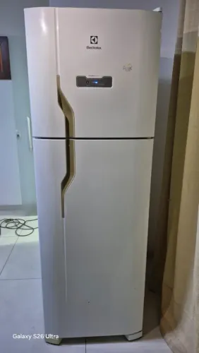 Geladeira Electrolux frost free