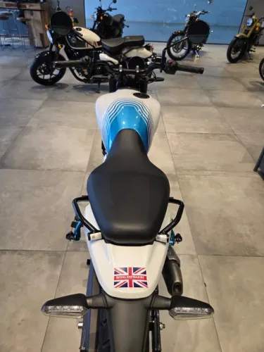 GUERRILLA 450cc BLUE (CONSULTORA ESTER - *)