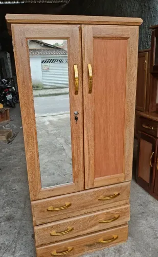 Guarda roupa de solteiro espelhado duas portas novo