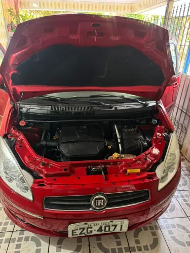 Fiat Idea Essence Dualogic 1.6 Flex 16V 5P 2012