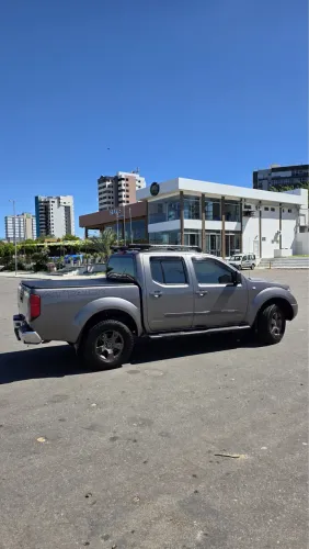 Nissan Frontier Se/se Strik CD 4X4 2.5 TB Dies. 2009