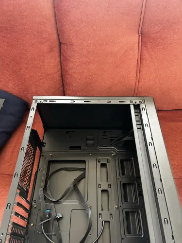 GABINETE COMPUTADOR