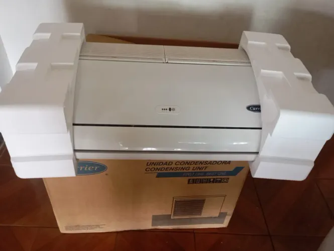 AR-CONDICIONADO CARRIER SPACE