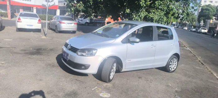 Volkswagen Fox 1.0 MI Total Flex 8V 5P 2012