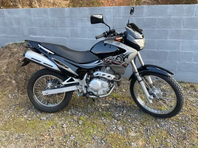 Falcon 400, 2006, 40.000 km, original. Toda revisada.