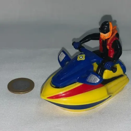 Matchbox Sea-Doo Watercraft Pull String With Rider 2001 Vintage