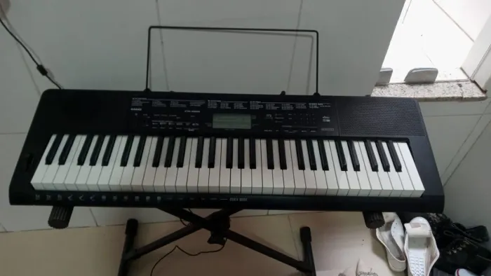 ? Teclado Casio à venda - Estado de novo!