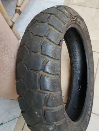Pneu anakee ADV 170/60/17 usado 