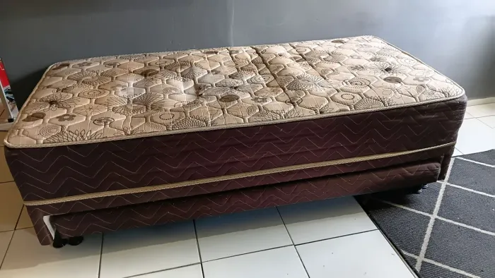 Cama Box Solteiro mola, Com Cama Auxiliar Conjugada Espuma