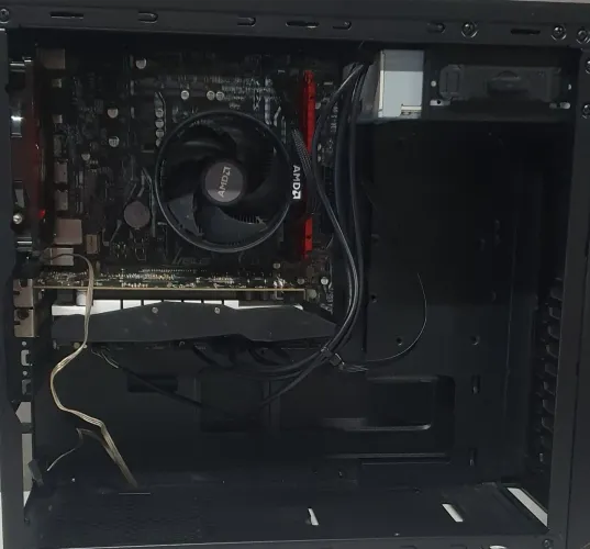 PC Ryzen 7 2700, Geforce GTS 450, 16GB RAM DDR4, SSD 256GB, Sem Fonte