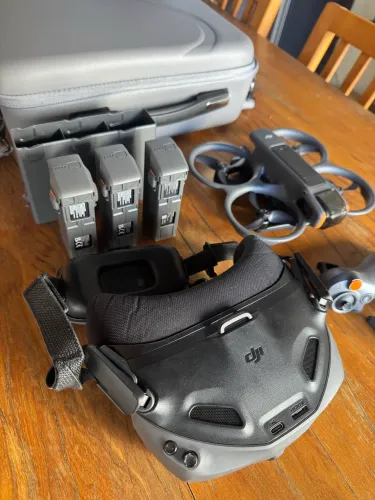 Drone Dji Avata 2 - combo fly smart