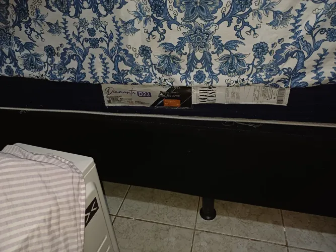 Cama box de solteiro