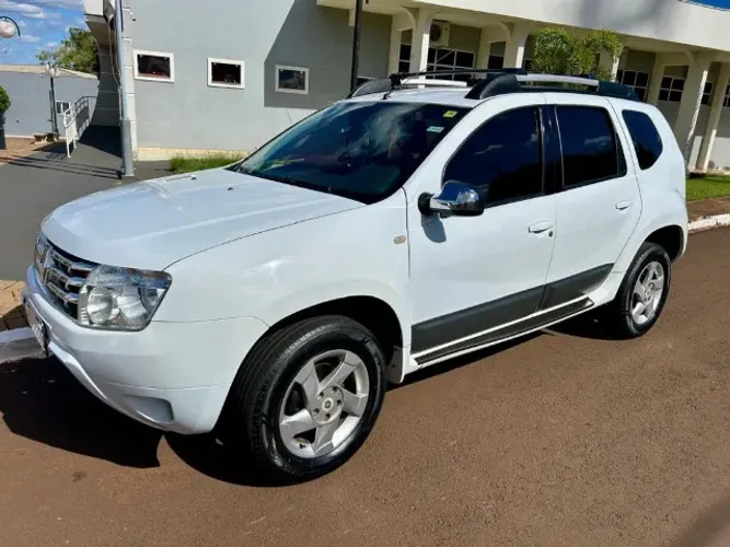 Renault Duster Dynamique 2.0 Hi-flex 16V Mec. 2015