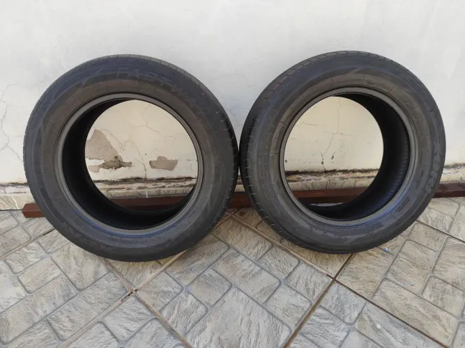 *_VENDO 02 PNEUS XBRI 195/65R15 91H_* 02 Anos de Uso