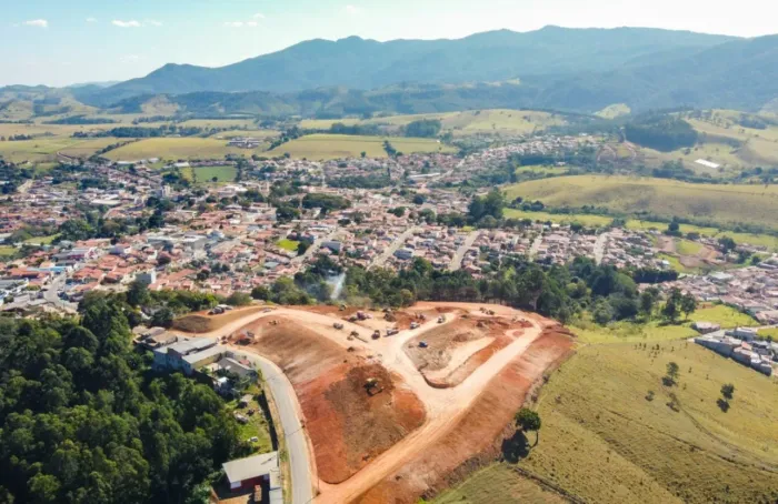 Terreno à venda em Joanópolis-SP, Loteamento Pontal do Sol - 200,00 m² de área!