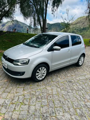 Volkswagen Fox 1.6 MI Total Flex 8V 5P 2010
