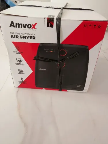 Air fryer na caixa por 170,00