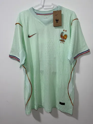 Camisa França Copa 2026 Versão Jogador Mbappe 10