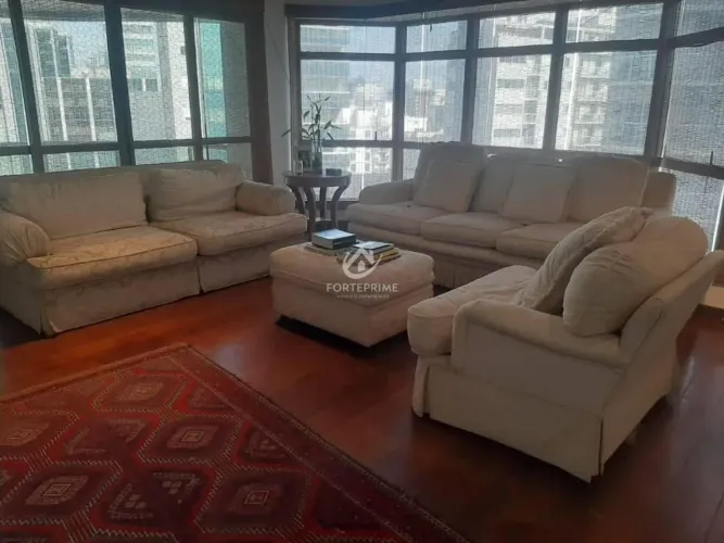 Apartamento com 3 quartos à Venda, Itaim Bibi - São Paulo