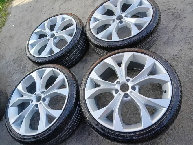 Rodas 20 pneus zero 225 30 furacão 5x114