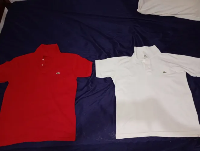 Duas camisas da Lacoste original pra vender 