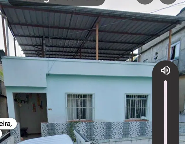 Vende se 2 casas com terreno de 600mts